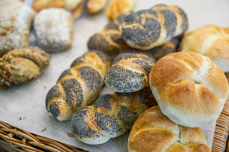 Gleis 21 Kaffeesatz Grätzltreff Kaffee Backwaren Gragger&Chorherr Bäckerei Schrott