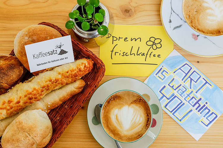 Gleis 21 Kaffeesatz Grätzltreff Kaffee Backwaren Gragger&Chorherr Bäckerei Schrott