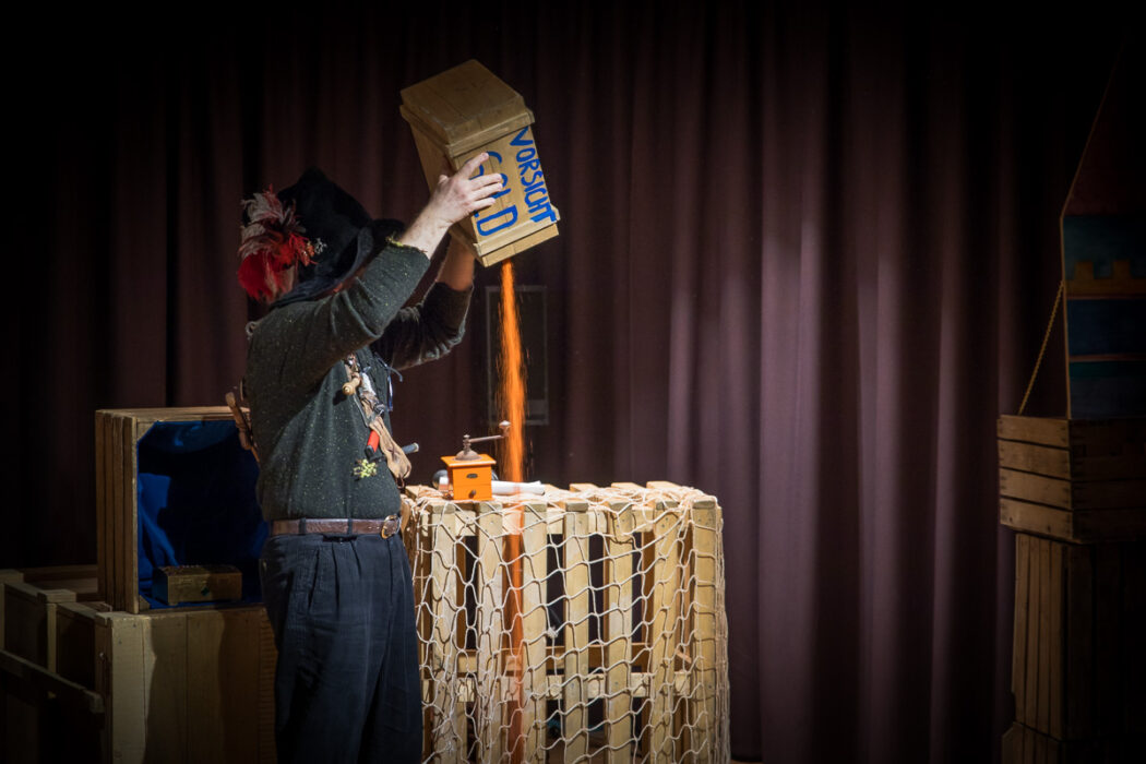 Gleis 21 Kunst und Kultur Räuber Hotzenplotz Theater Kinder Burgtheaterstudio Mobil